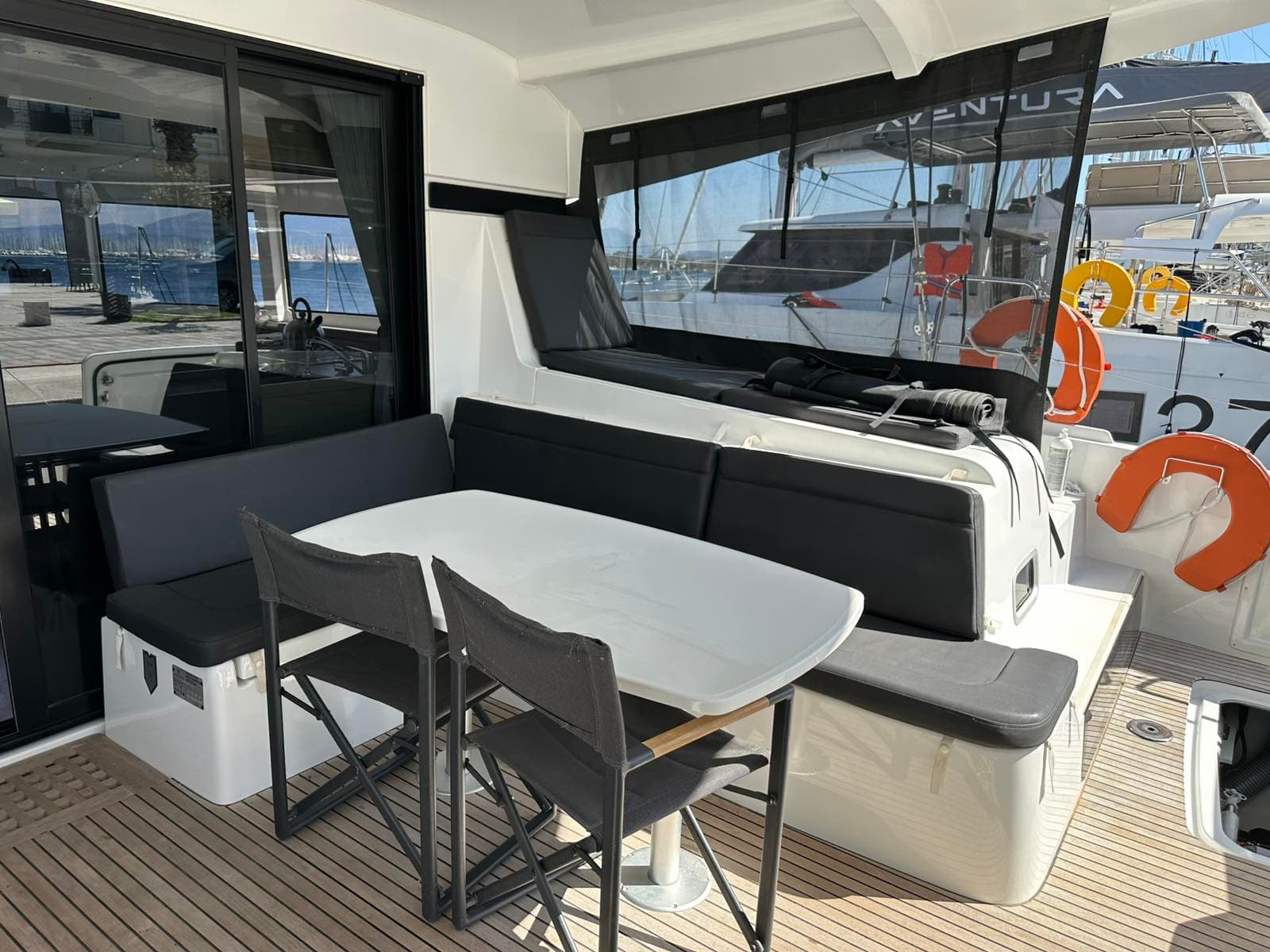 Lagoon 42 - photo 15