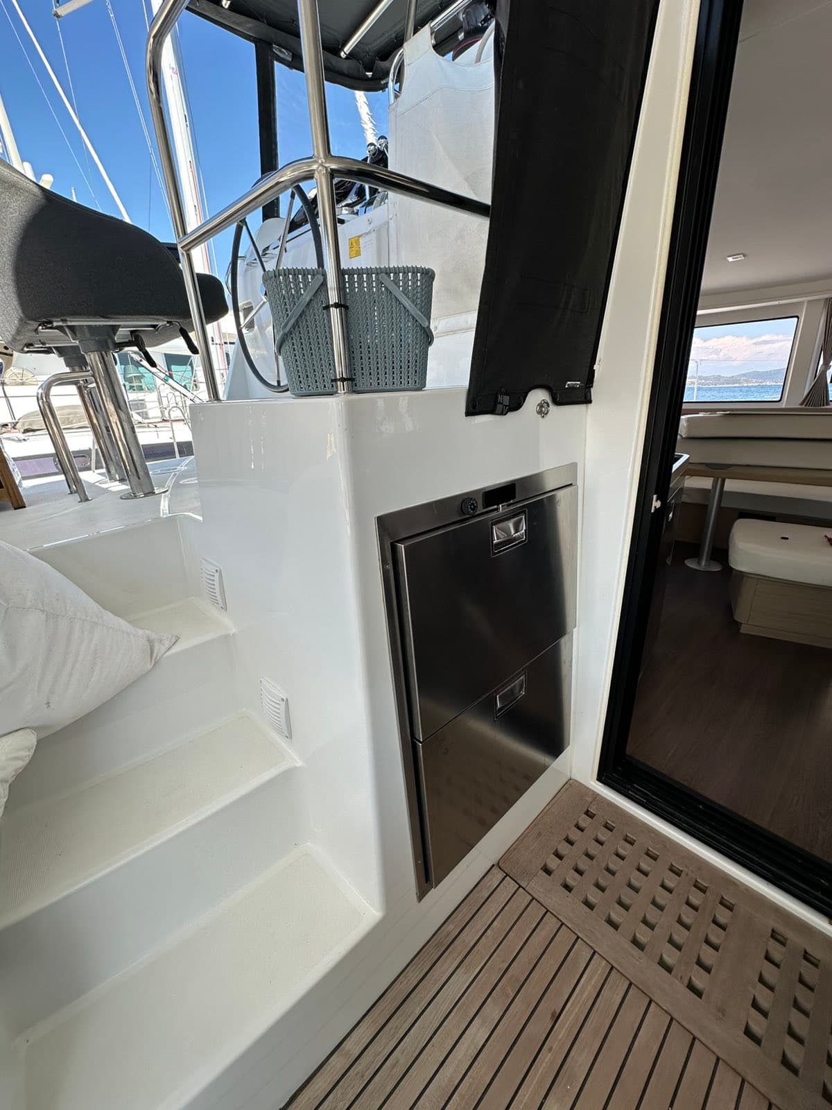 Lagoon 42 - photo 18