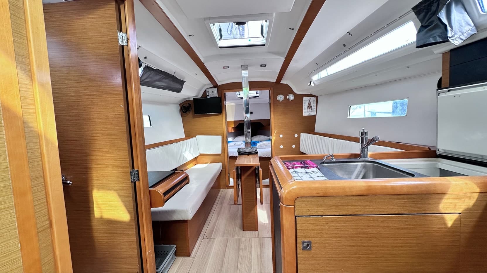 Sun Odyssey 349 - photo 25