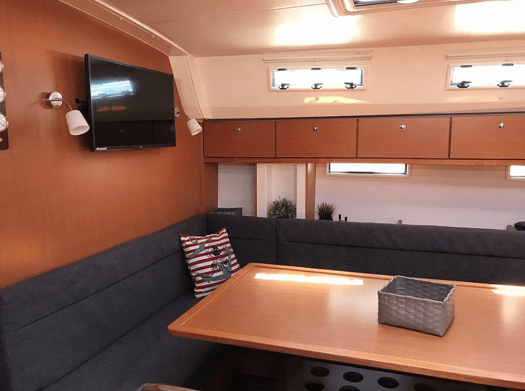 Bavaria Cruiser 50 - photo 12