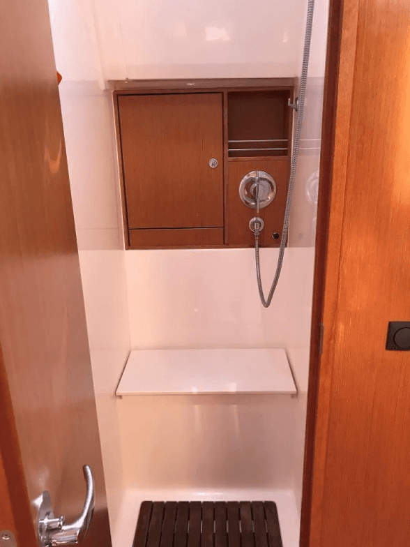 Bavaria Cruiser 50 - photo 8