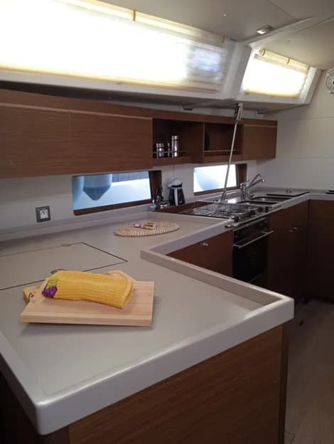 Oceanis 46.1 - photo 6