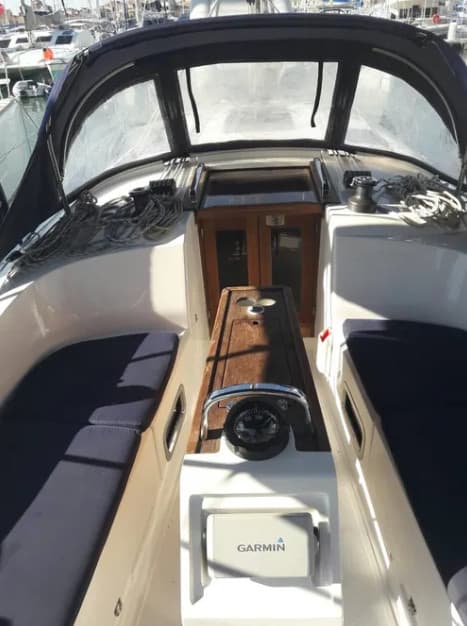 Bavaria Cruiser 37 - photo 12