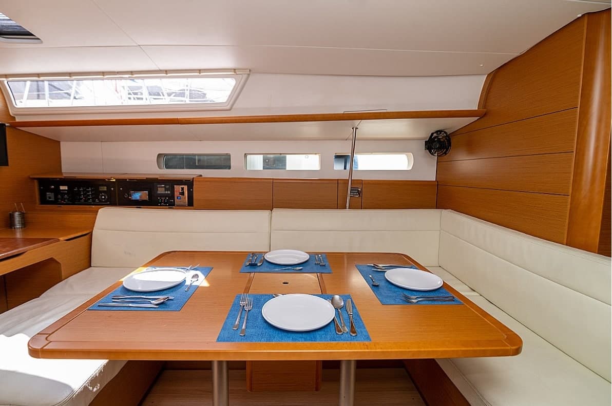 Sun Odyssey 509 - photo 7