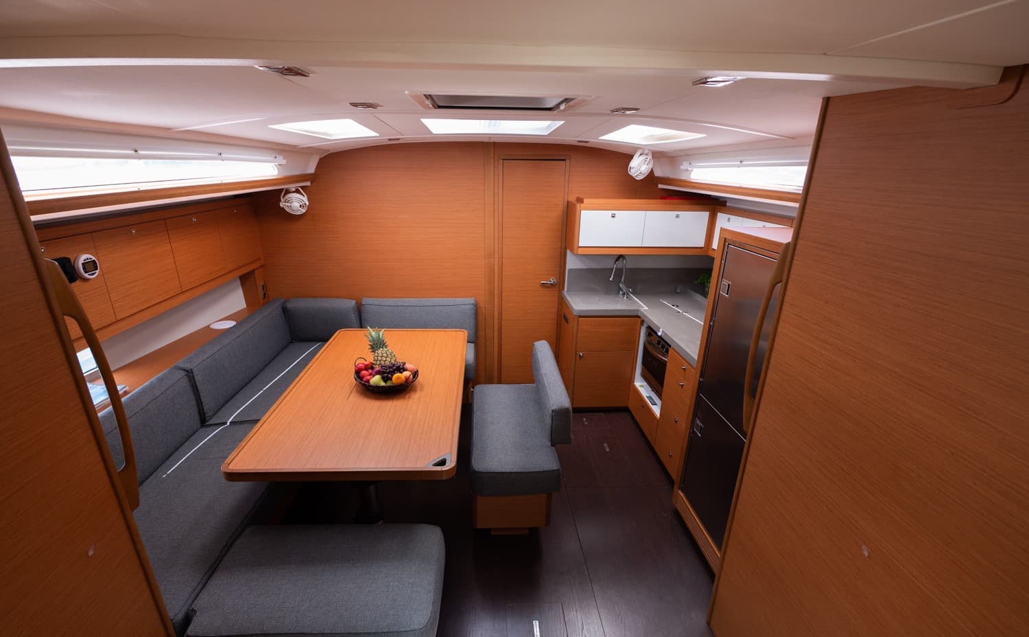 Dufour 470 - photo 16