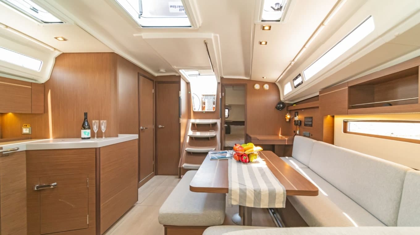 Oceanis 40.1 - photo 8