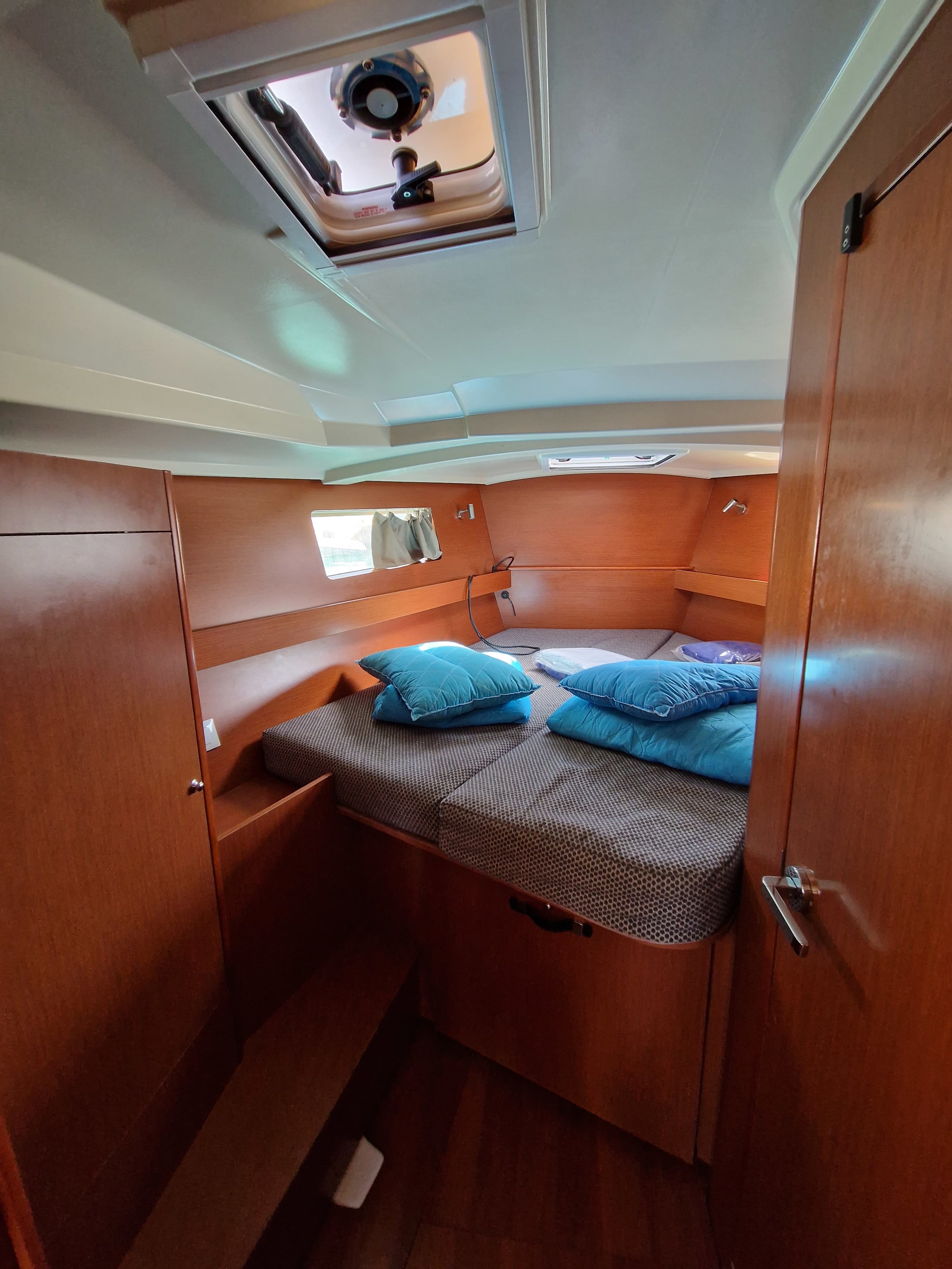 Oceanis 41.1 - photo 4