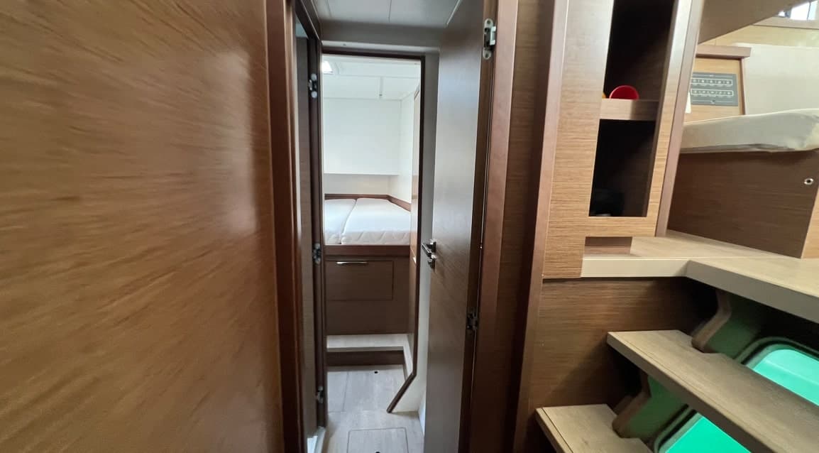 Lagoon 40 - photo 16