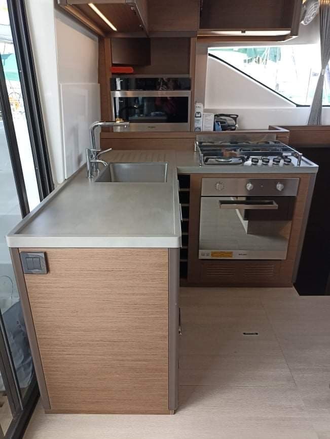 Lagoon 50 - photo 15