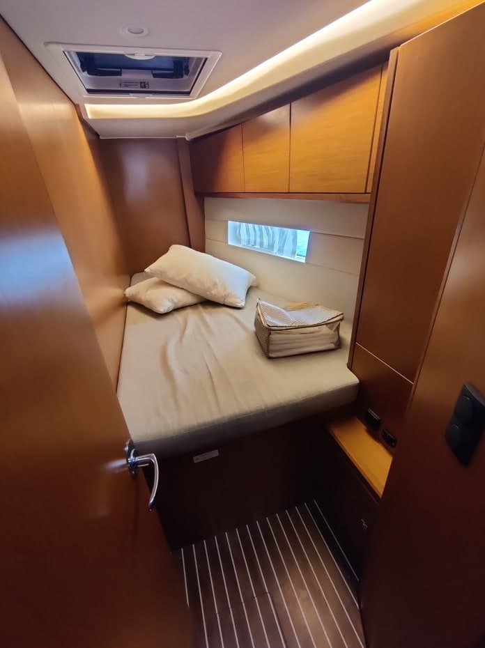 Bavaria C45 - photo 9