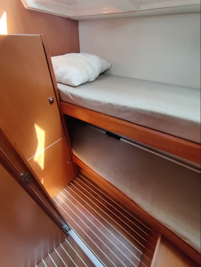 Bavaria C45 - photo 12