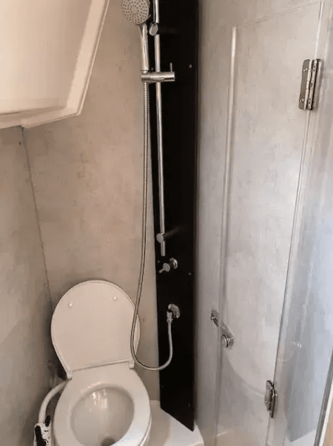 Bavaria C42 - photo 7