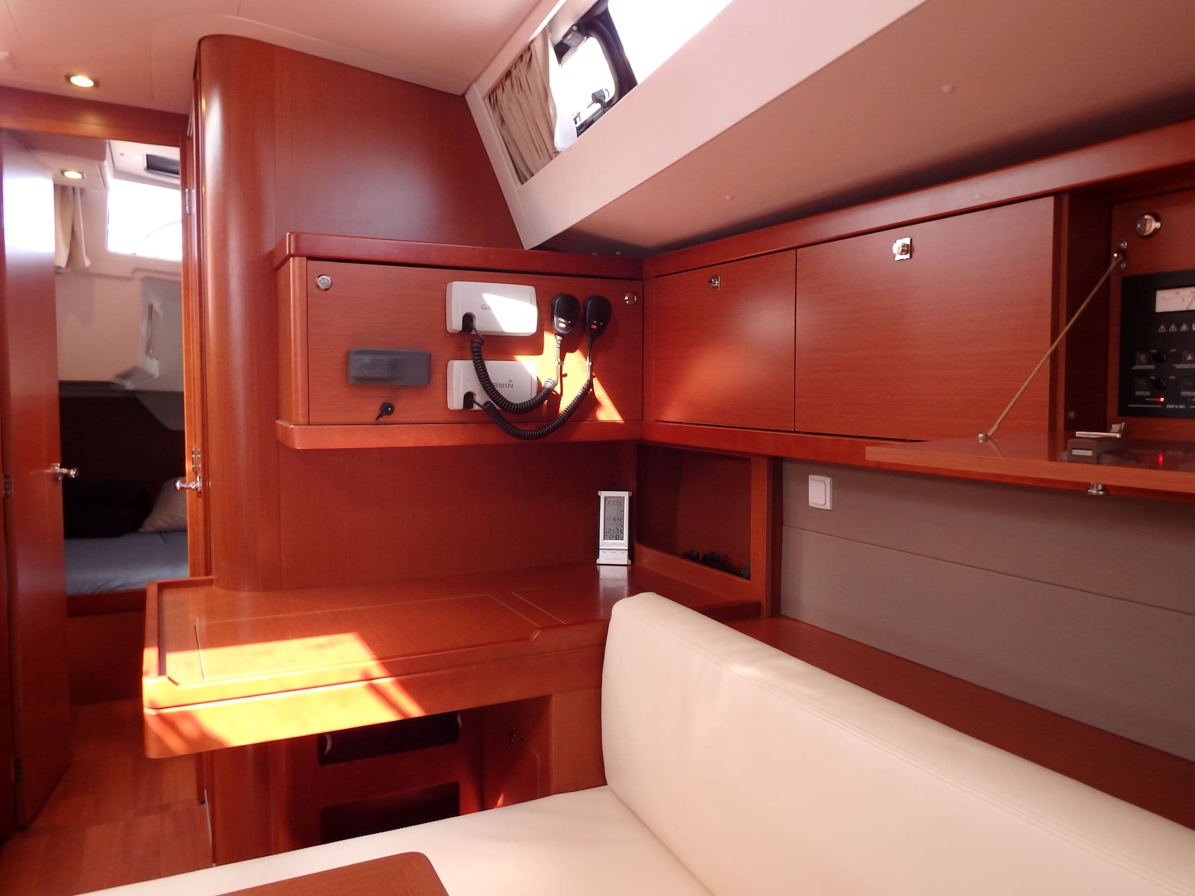 Oceanis 48 - photo 14