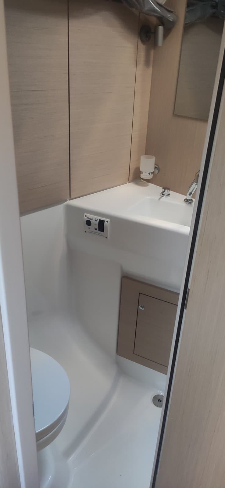 Oceanis 40.1 - photo 7