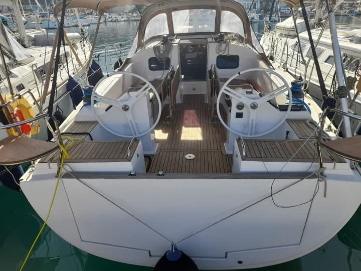 Elan Impression 45 - photo