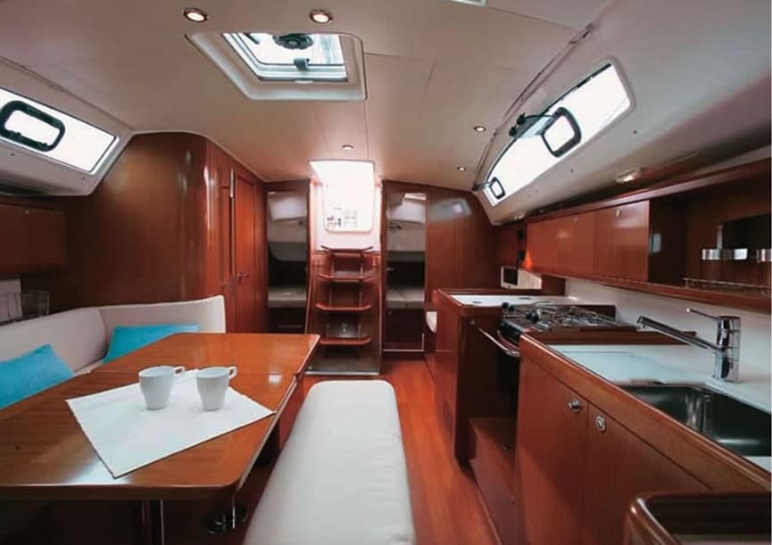 Oceanis 40 - photo 8