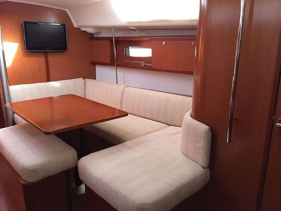 Oceanis 40 - photo 10