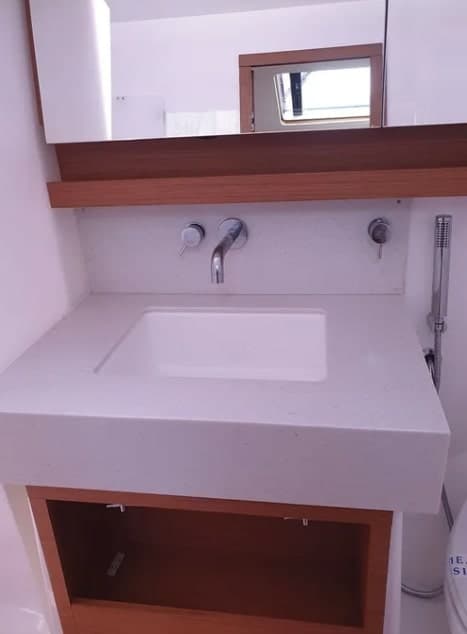 Dufour 470 - photo 8