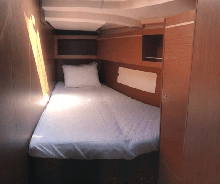 Oceanis 46.1 - photo 11