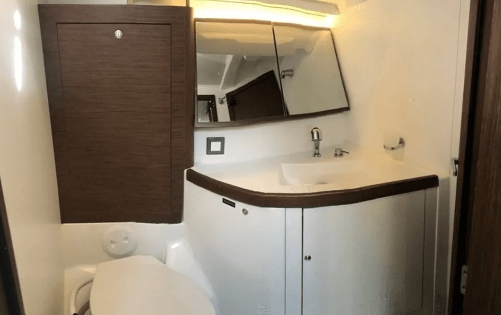 Oceanis 46.1 - photo 7