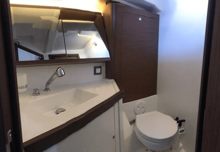 Oceanis 46.1 - photo 9