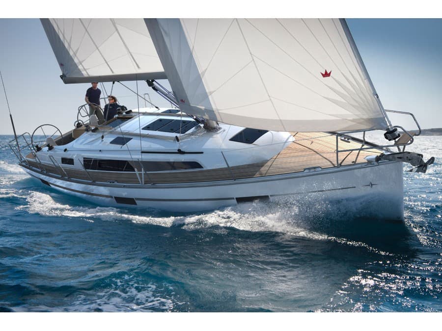 Bavaria Cruiser 37 - photo