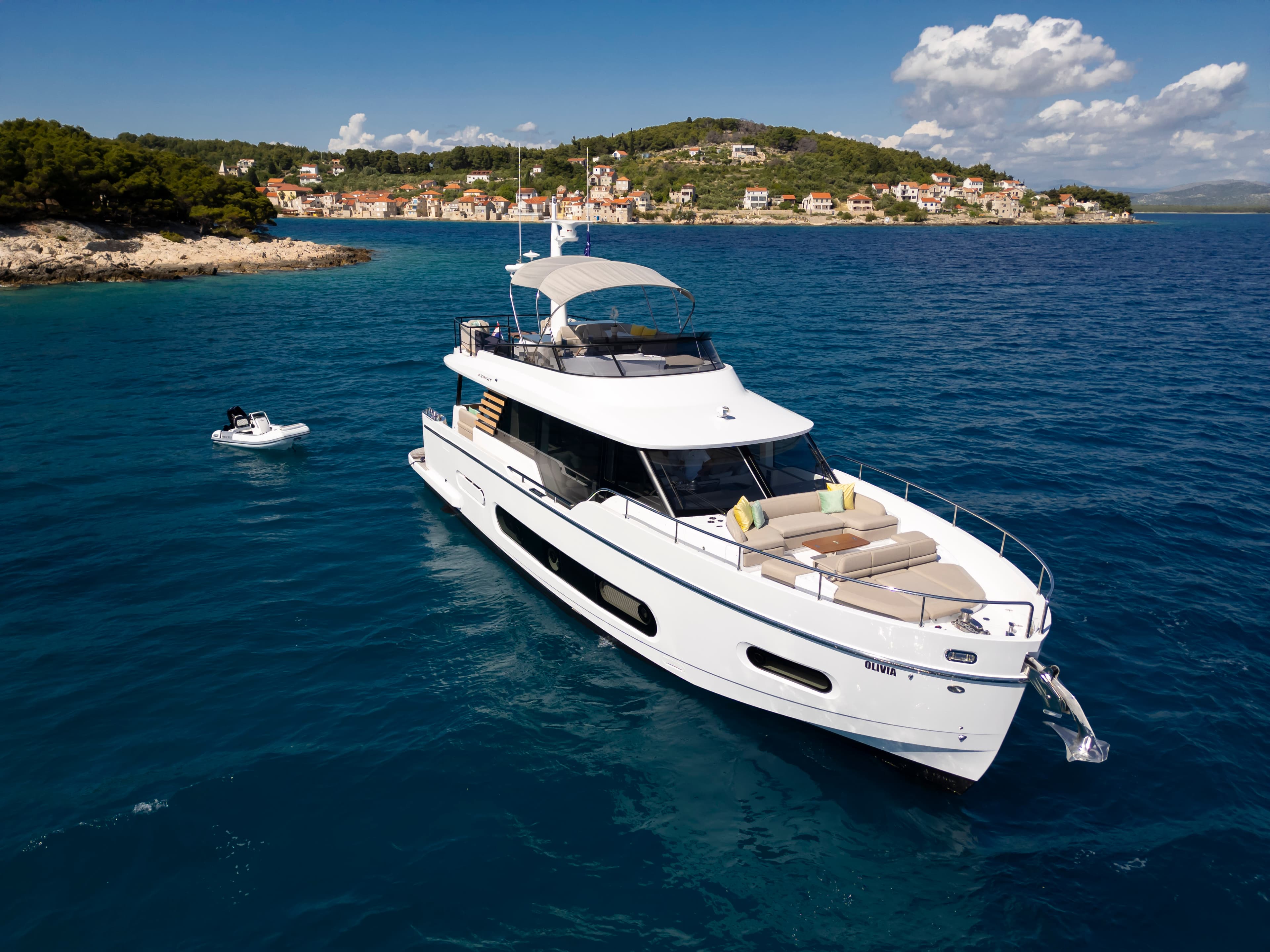 Azimut Magellano 60 - photo