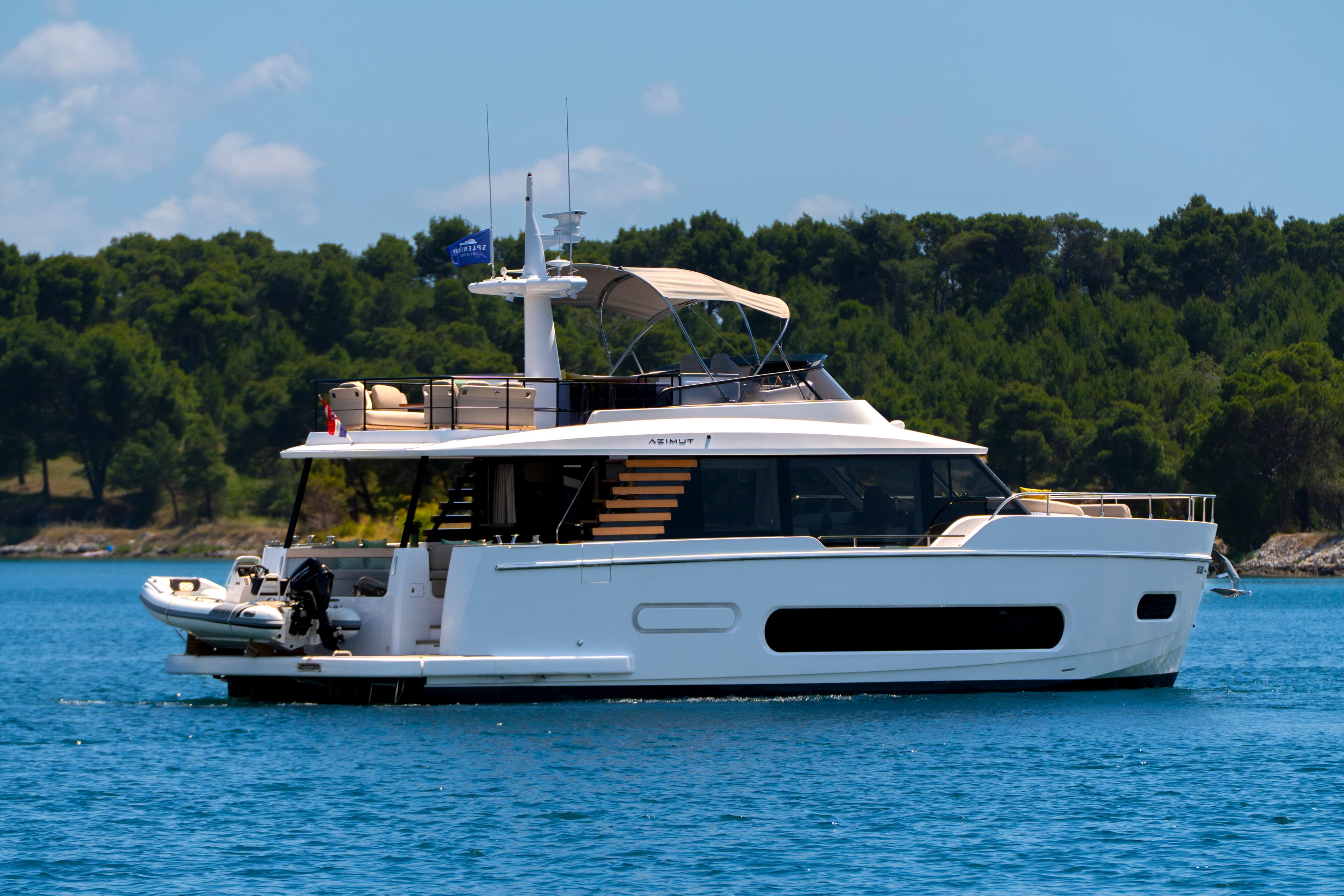 Azimut Magellano 60 - photo 16