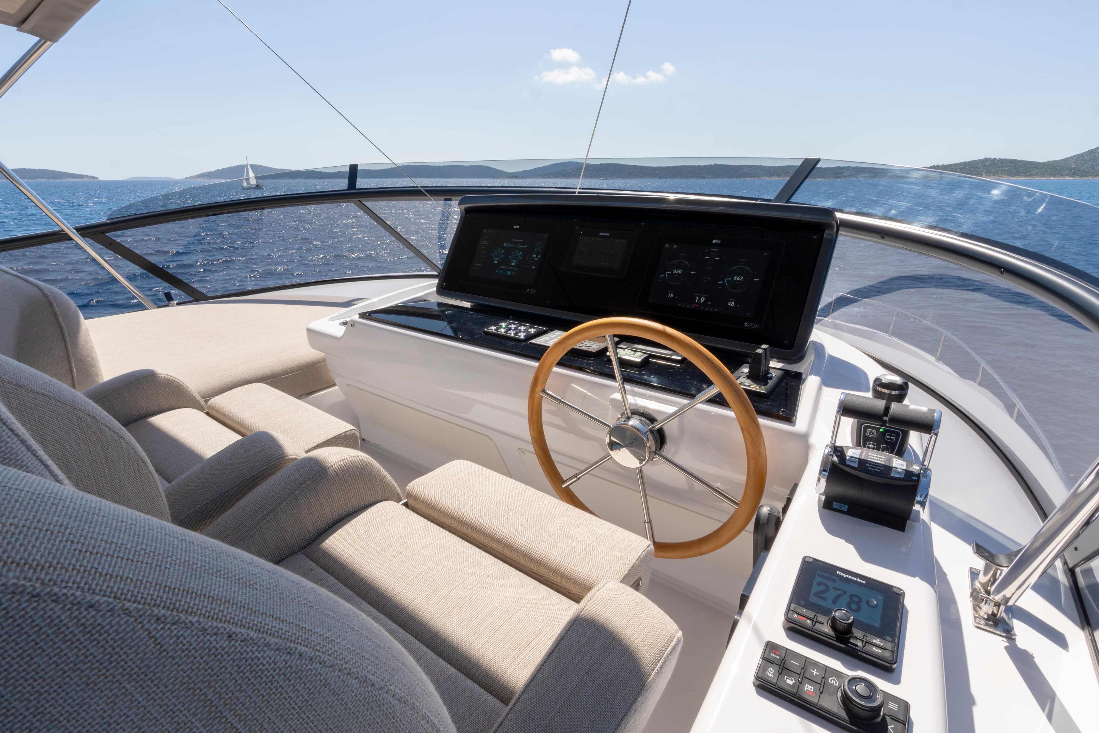 Azimut Magellano 60 - photo 33