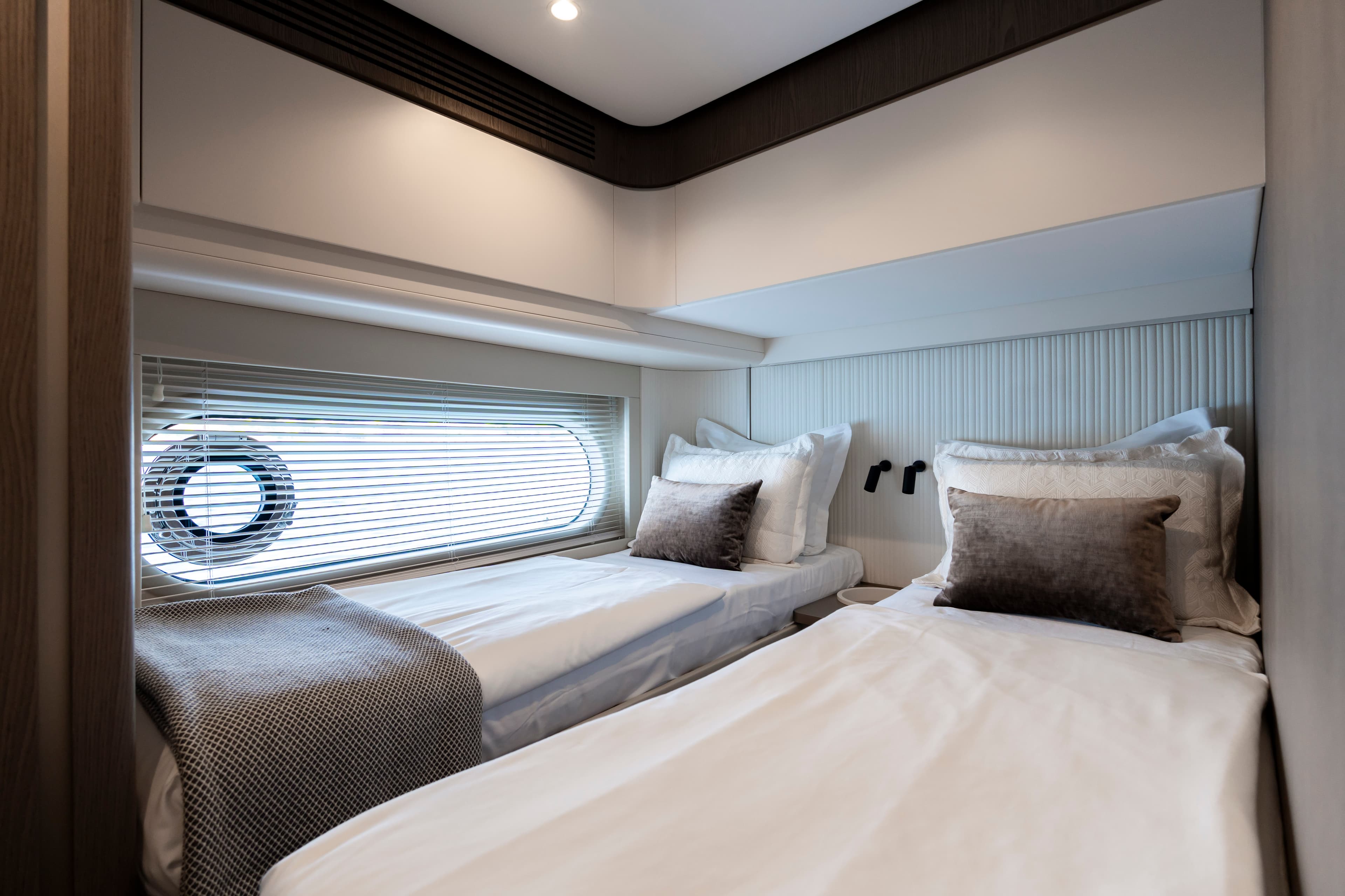 Azimut Magellano 60 - photo 70