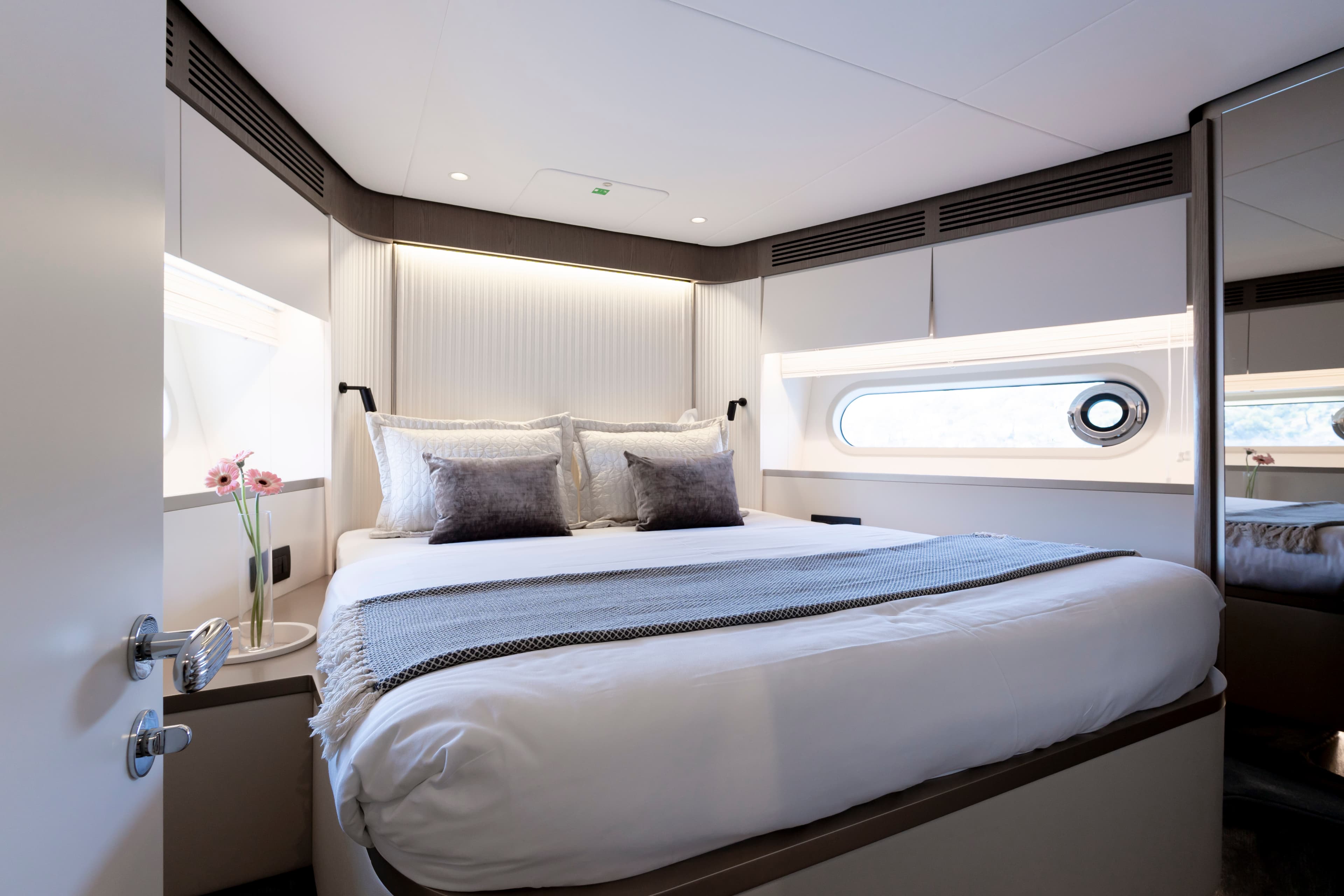 Azimut Magellano 60 - photo 78