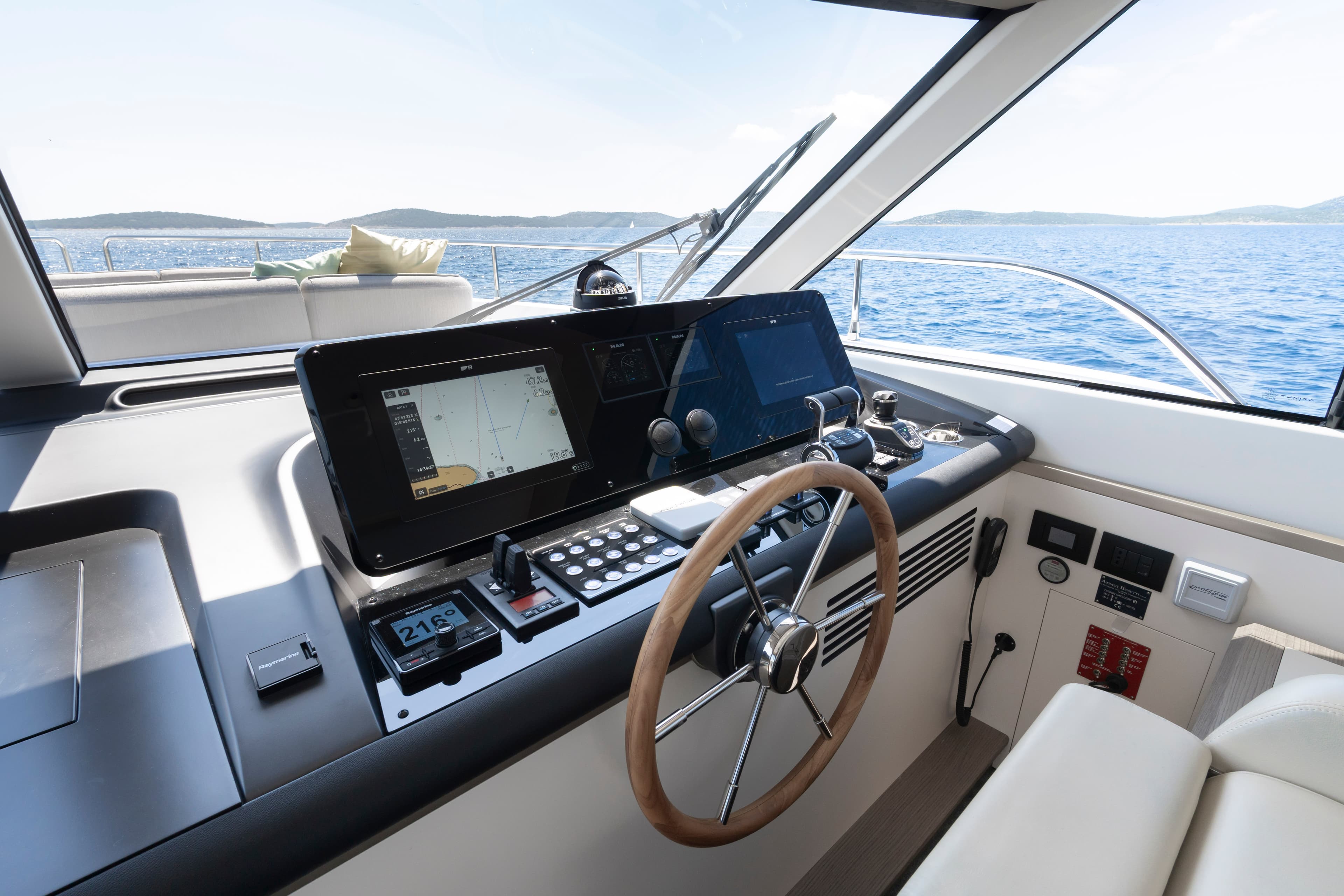 Azimut Magellano 60 - photo 83