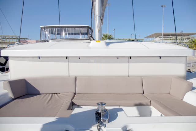 Lagoon 450 - photo 14