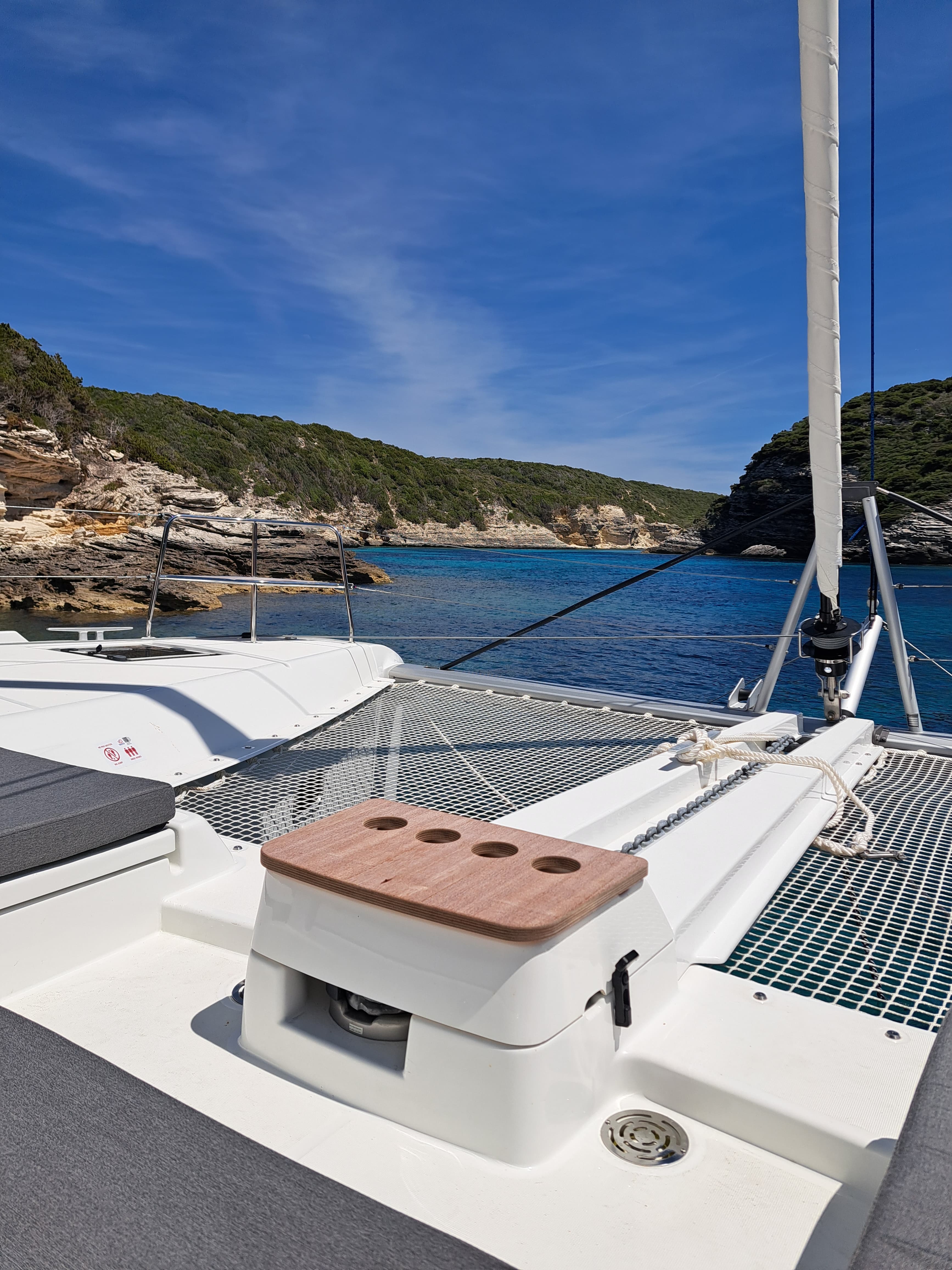 Lagoon 46  - photo 8