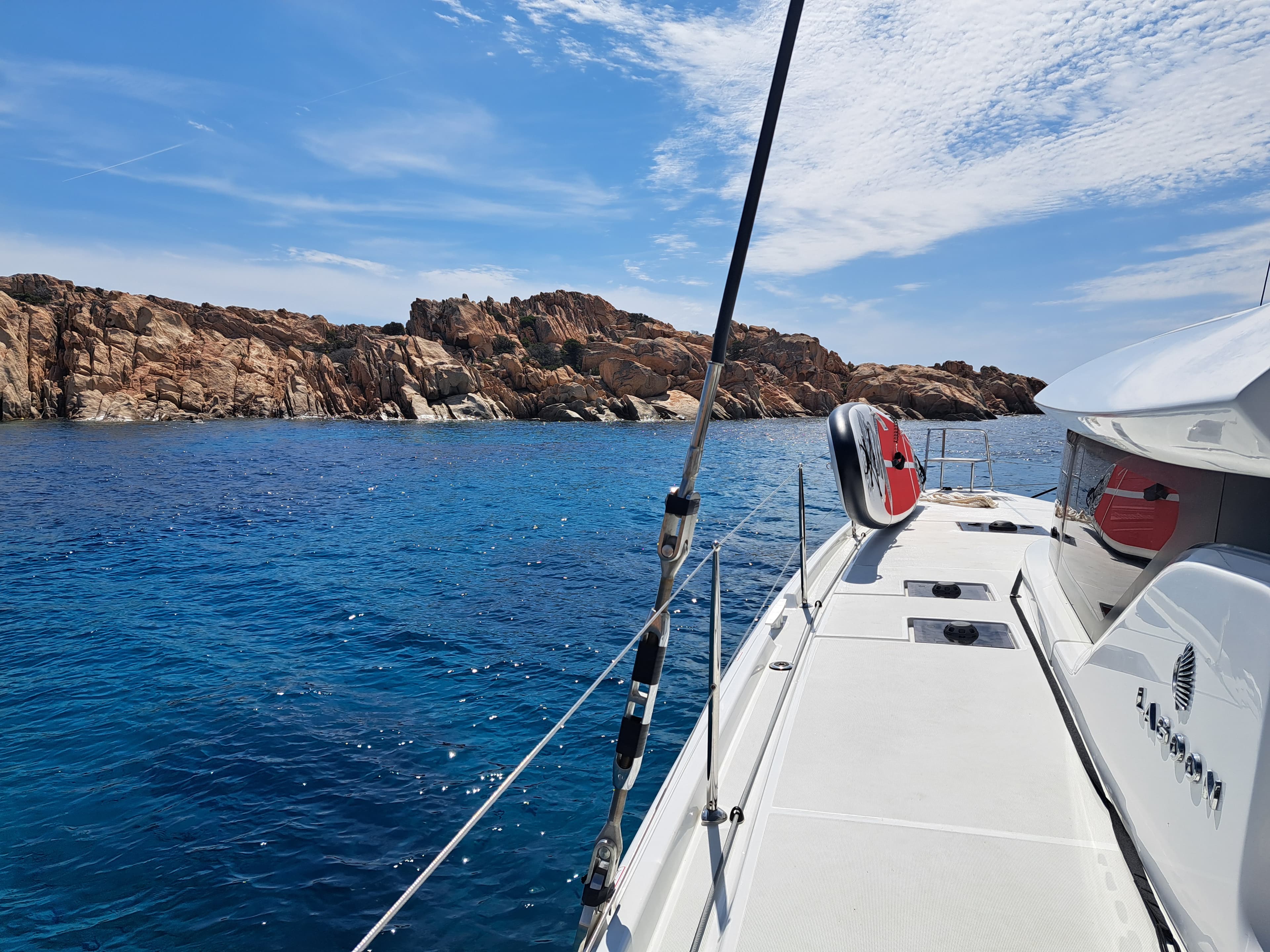 Lagoon 46  - photo 7