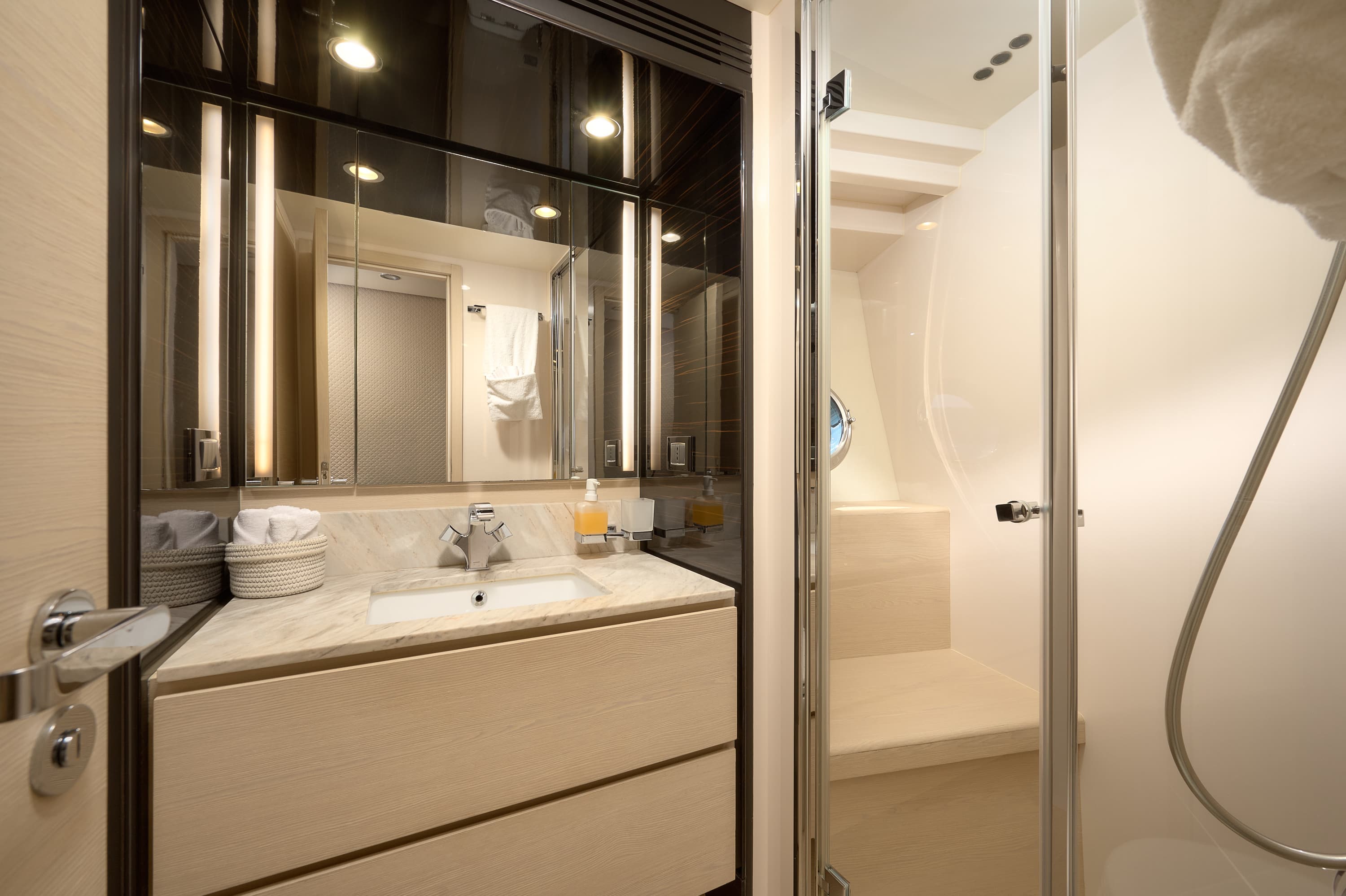 Azimut 72 - photo 156