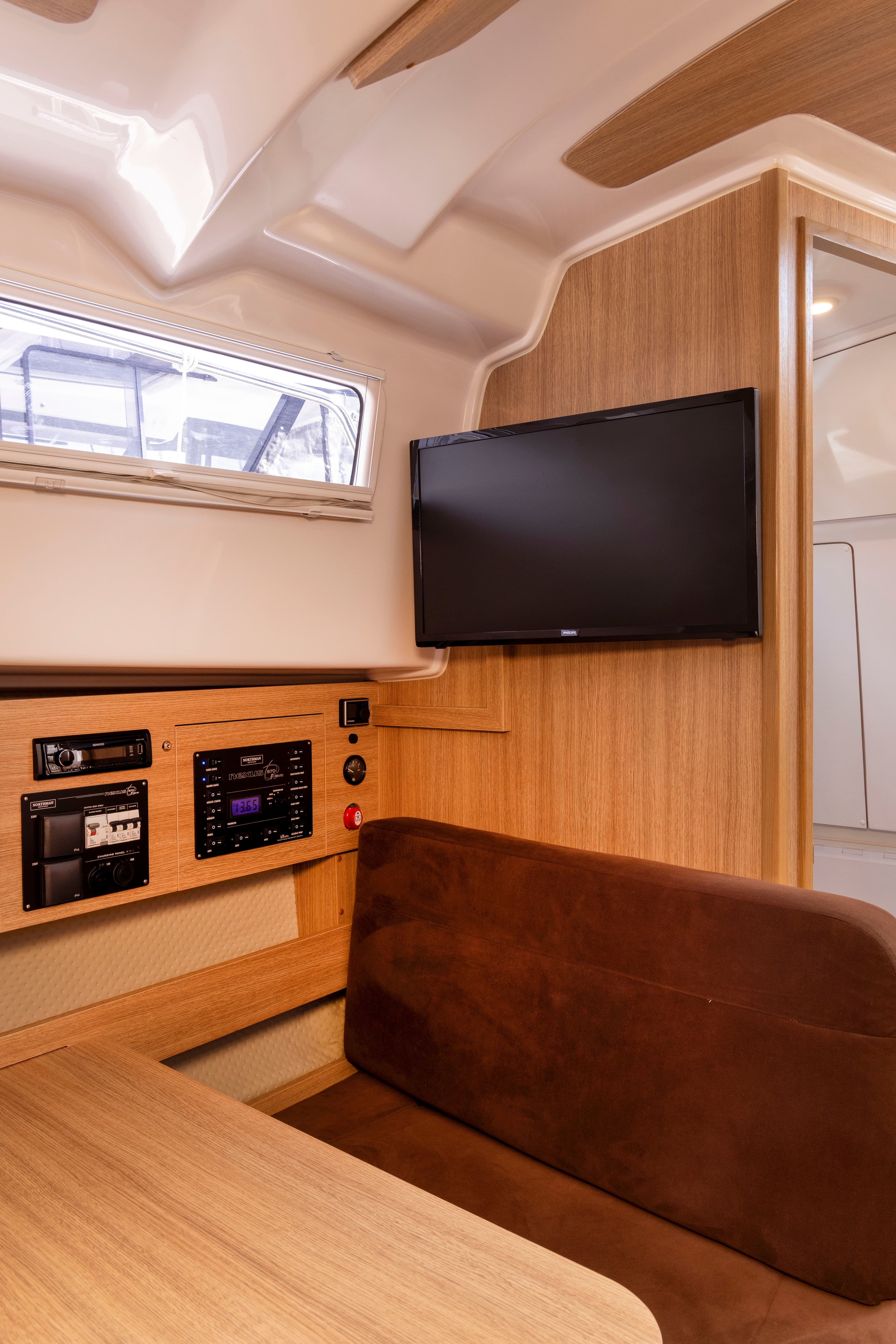 Nexus Revo 870 Prestige - photo 26