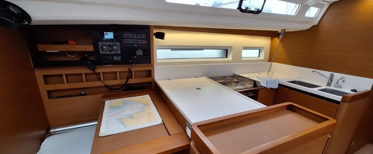 Sun Odyssey 440 - photo 11