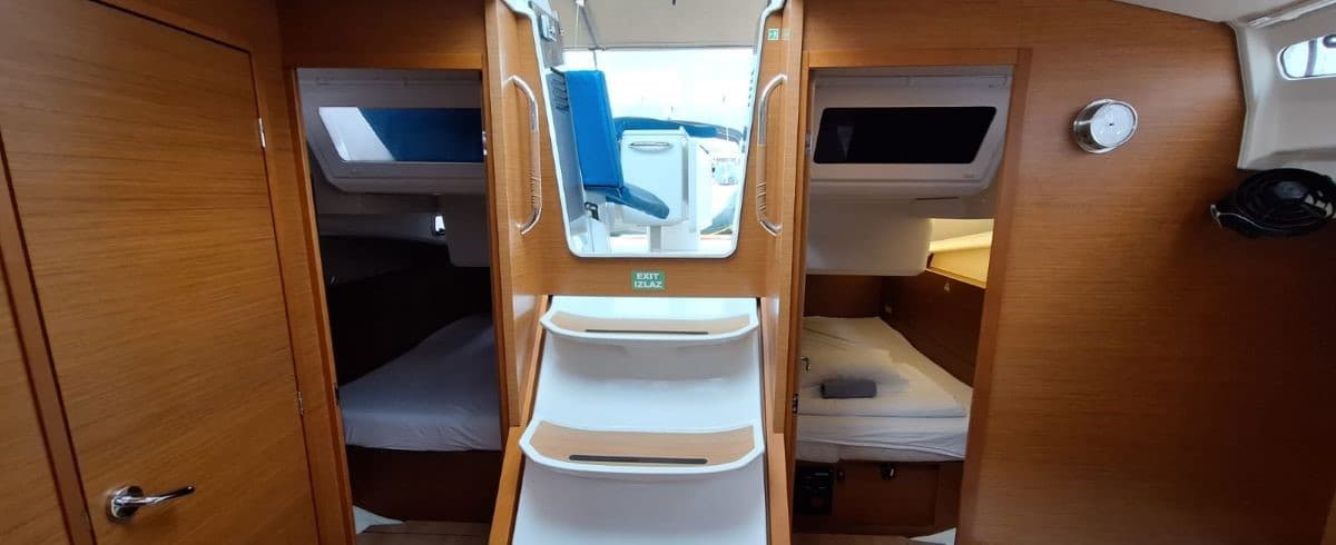 Sun Odyssey 440 - photo 6