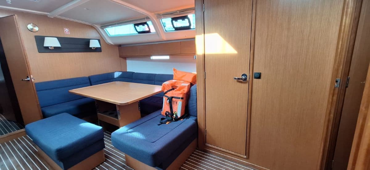 Bavaria Cruiser 51 - photo 8