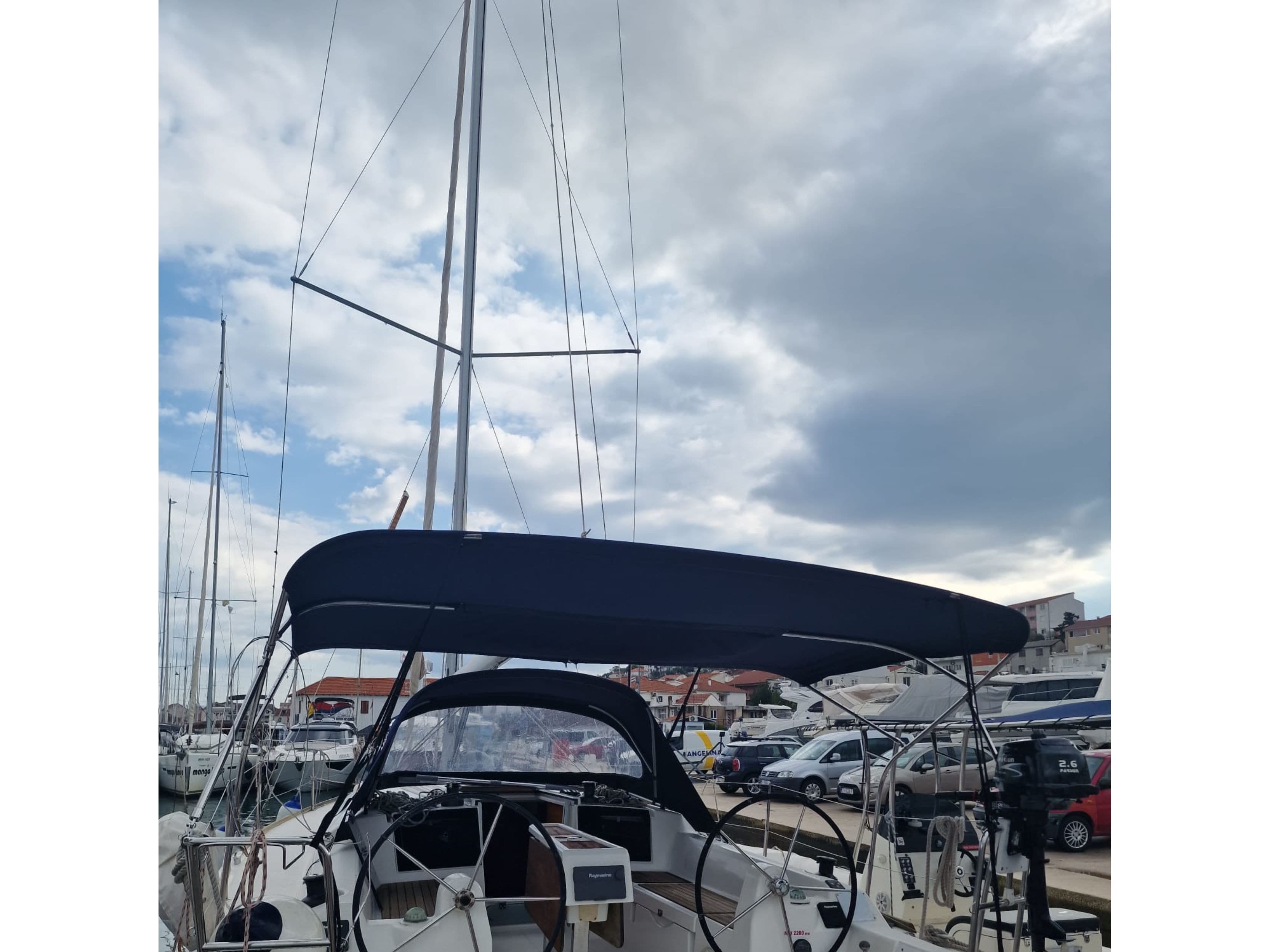 Dufour 350 Grand Large - photo