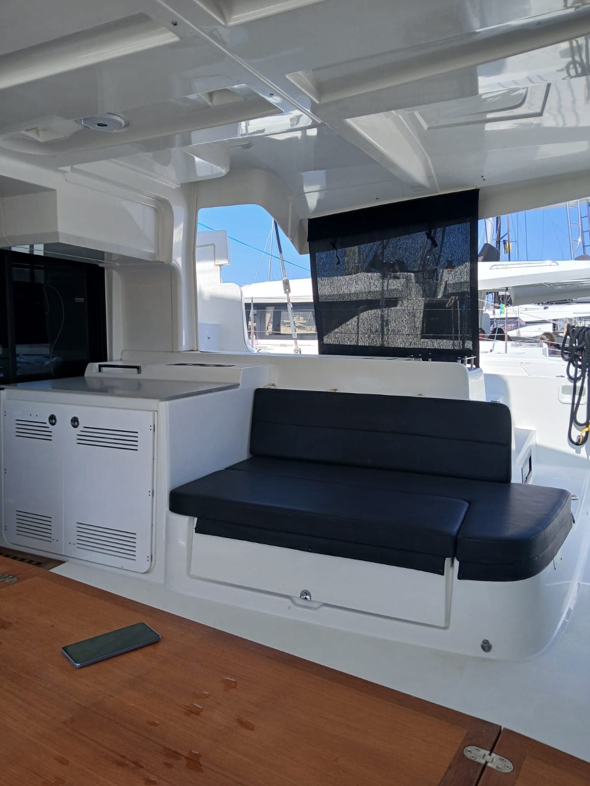 Lagoon 46  - photo 28