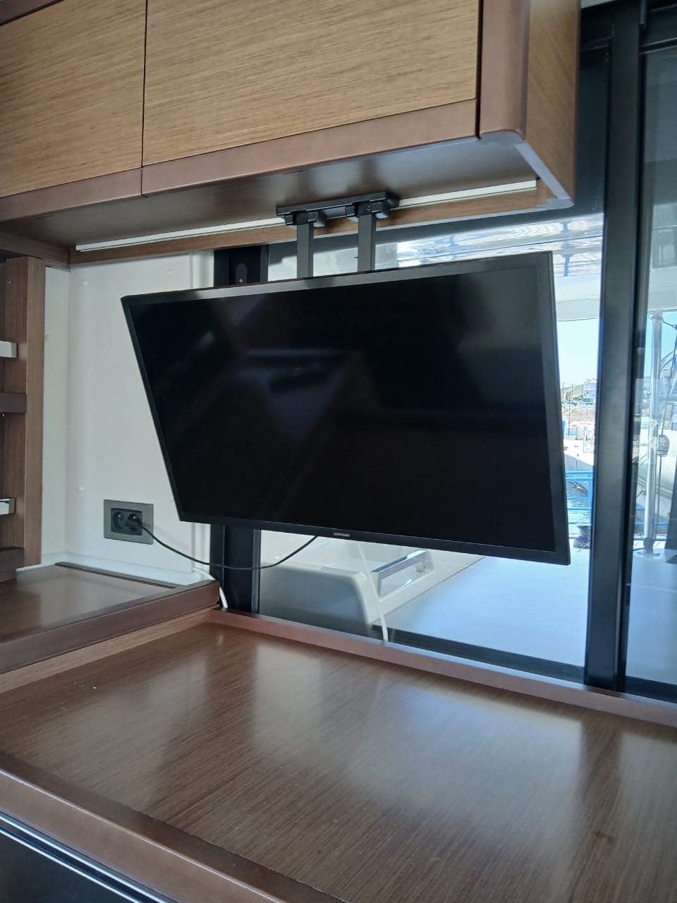 Lagoon 46  - photo 27