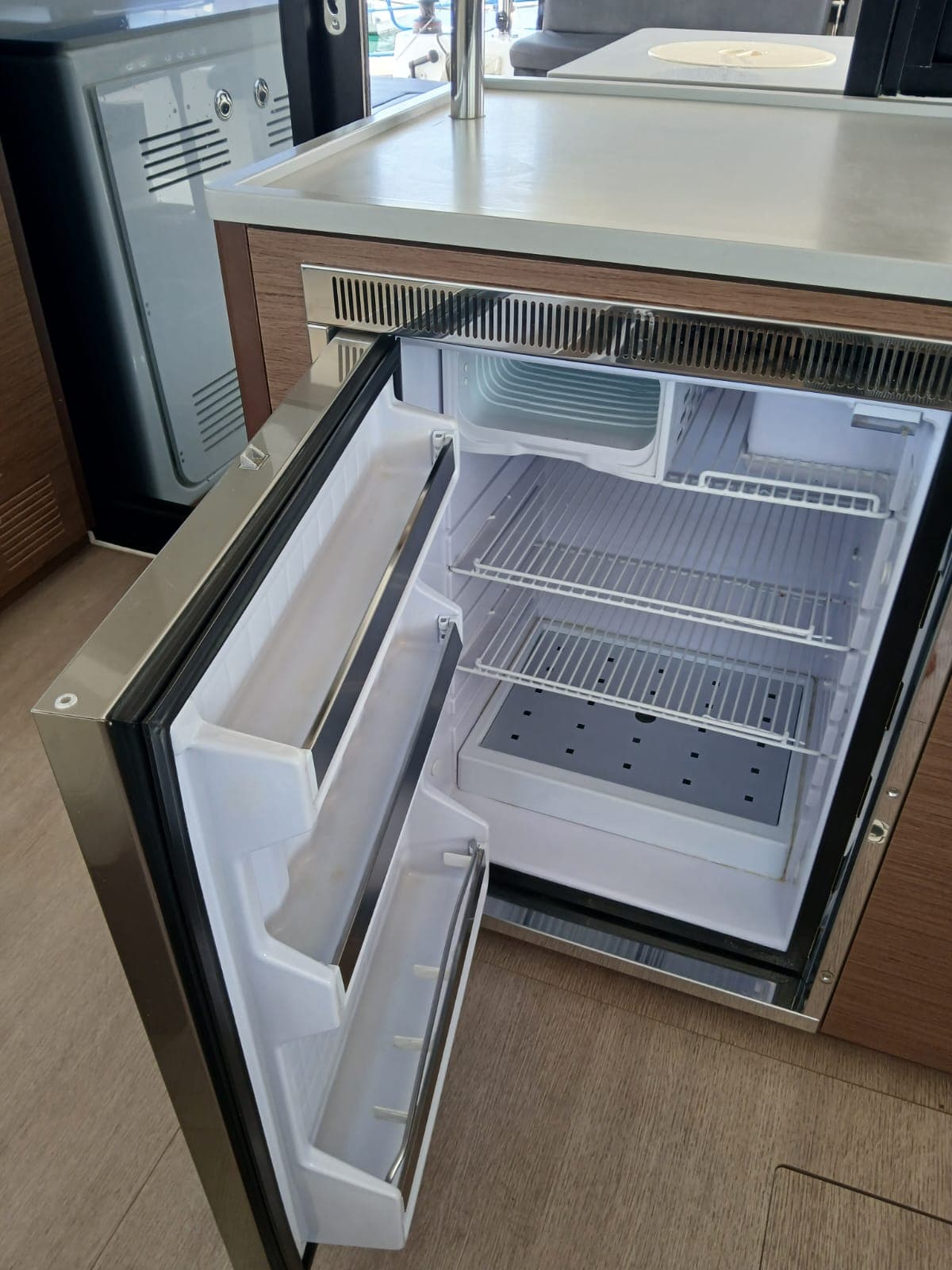 Lagoon 46  - photo 24