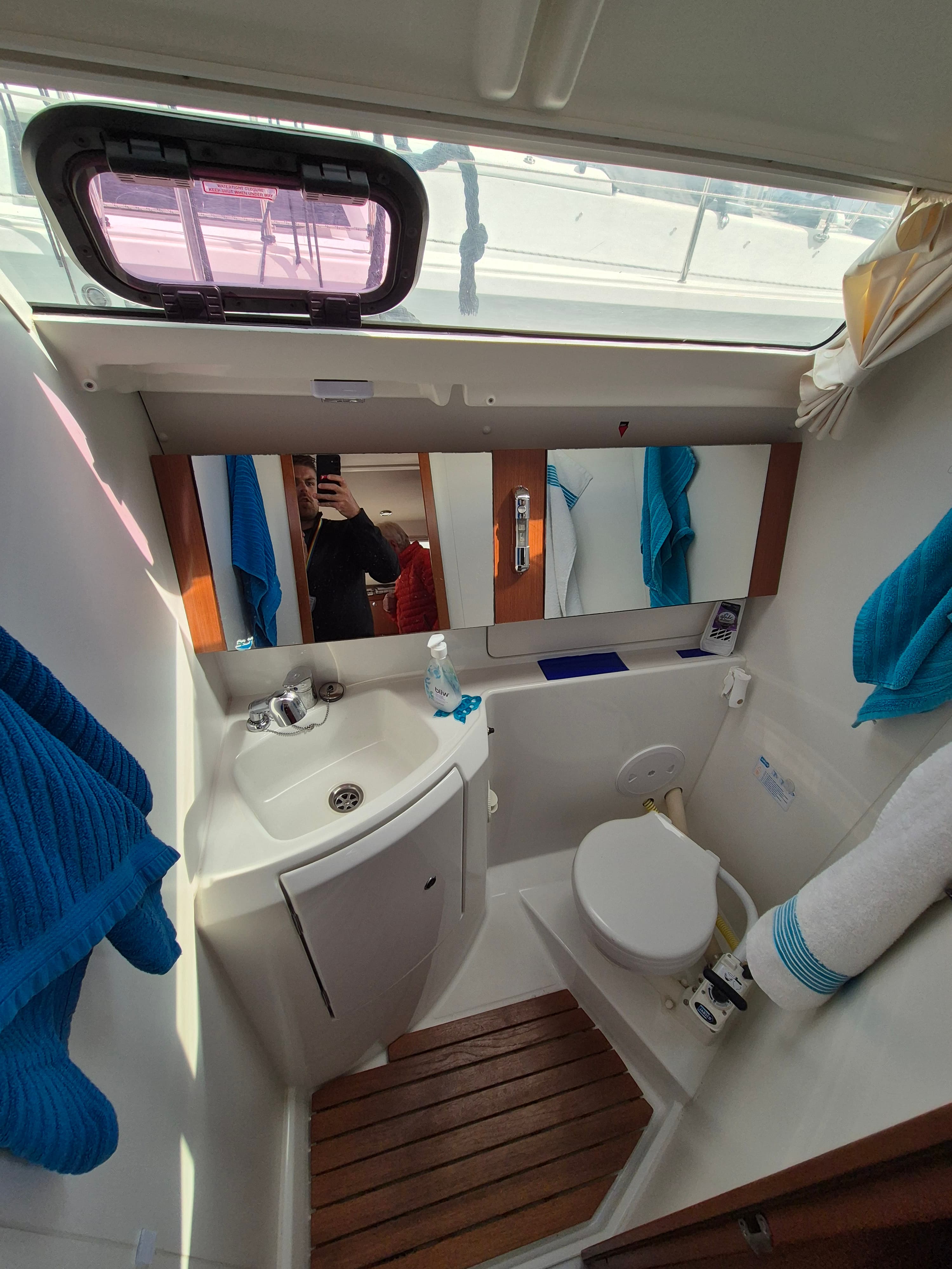 Oceanis 37 - photo 27