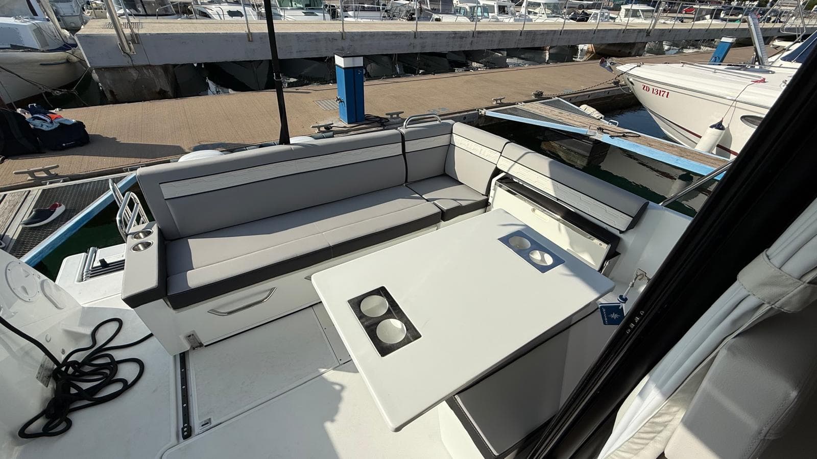 Merry Fisher 895 - photo 8