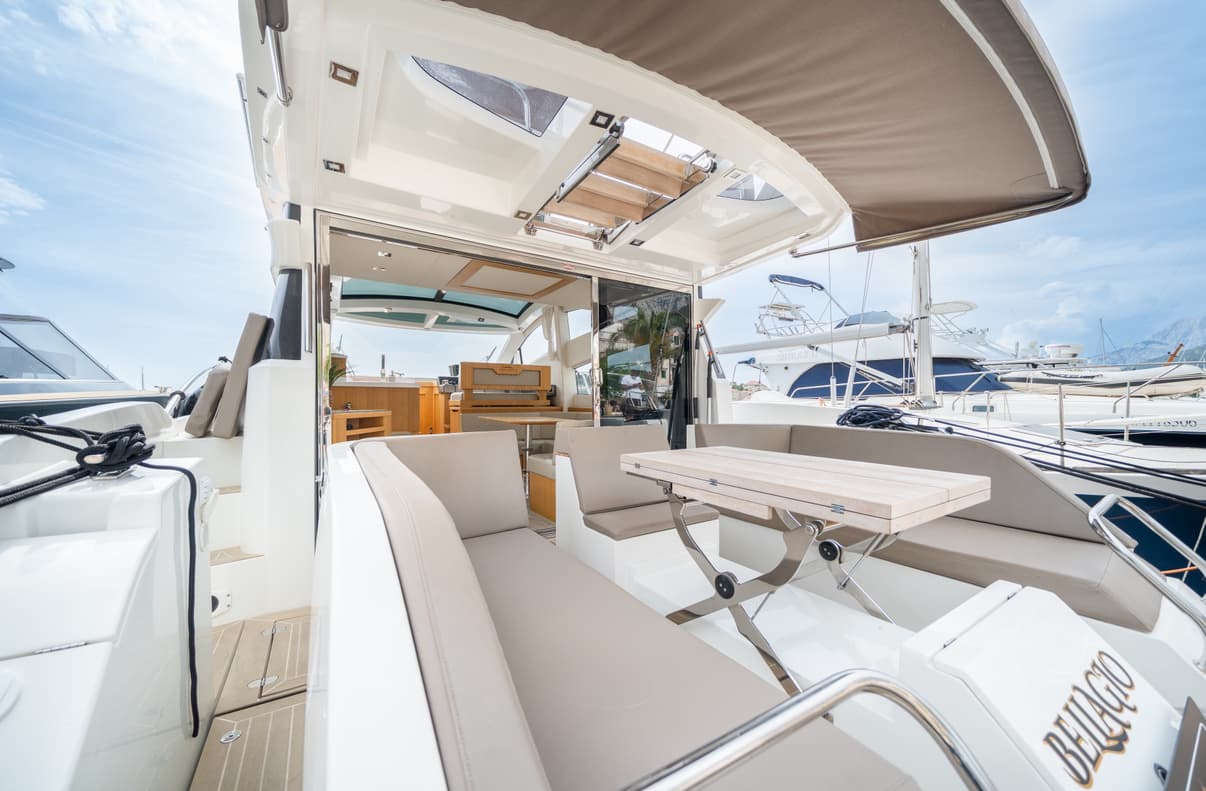 Galeon 430 Skydeck - photo 8