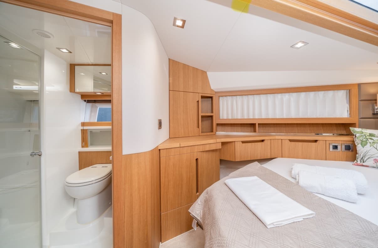 Galeon 430 Skydeck - photo 12