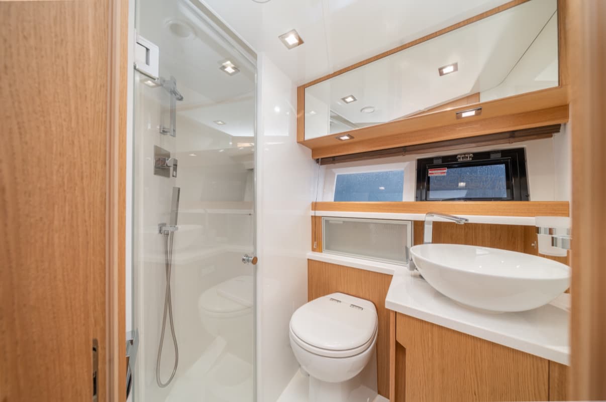 Galeon 430 Skydeck - photo 11