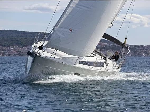 Bavaria Cruiser 46 - photo